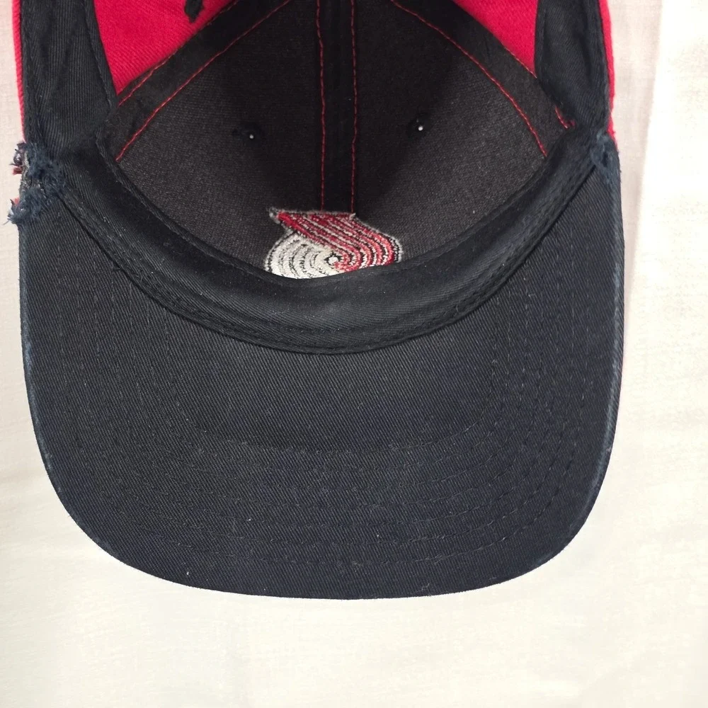 PORTLAND TRAILBLAZERS Kids Hat Red Adjustable Cap One Size Fan‎ Favorite NBA